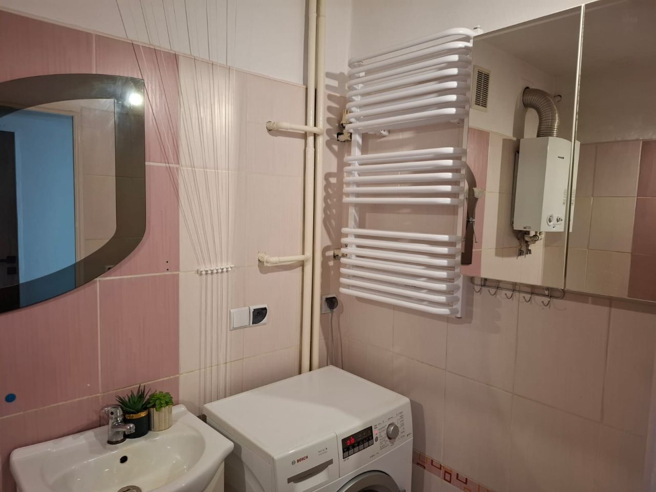 Mieszkanie 4-pokojowe Poręba, ul. Przemysłowa. Zdjęcie 7