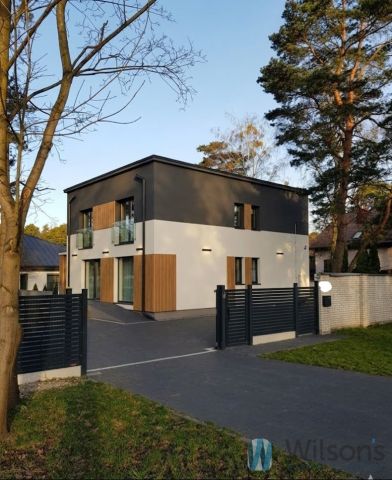 dom wolnostojący, 6 pokoi Józefów Michalin. Zdjęcie 2