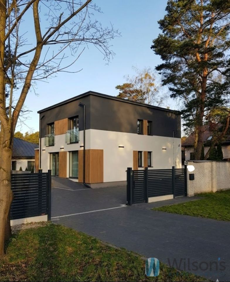 dom wolnostojący, 6 pokoi Józefów Michalin. Zdjęcie 2