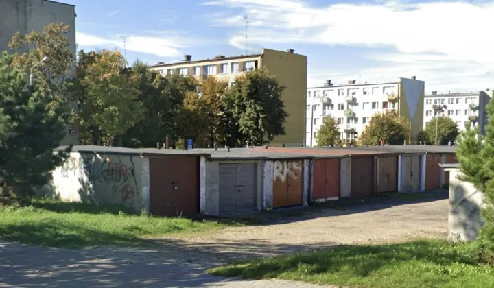 Garaż/miejsce parkingowe Radomsko