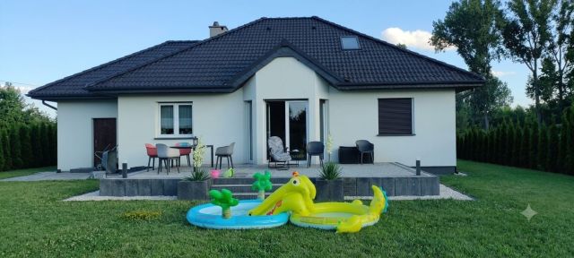 dom wolnostojący Konin Pawłówek, ul. Ukraińska. Zdjęcie 1
