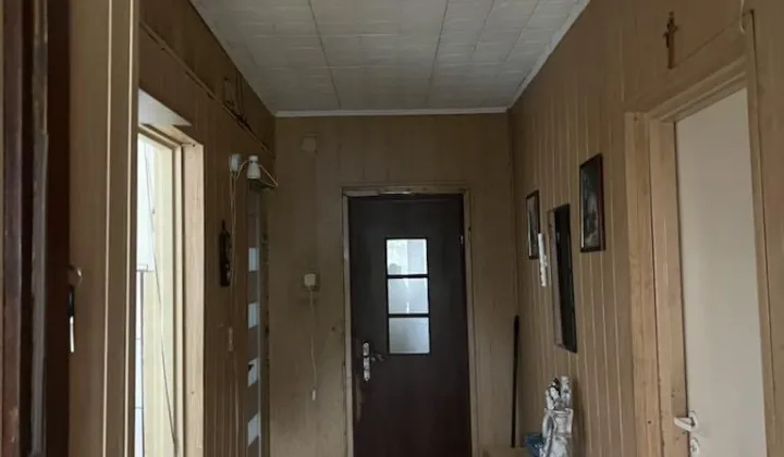 dom wolnostojący, 4 pokoje Łask, ul. Źródlana