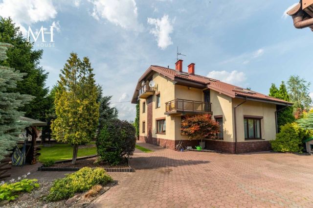 dom wolnostojący, 6 pokoi Łódź Chojny. Zdjęcie 2