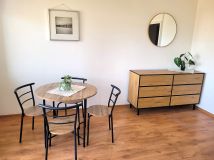 Mieszkanie 3-pokojowe Tarnowskie Góry Stare Tarnowice, ul. Bałkańska. Zdjęcie 1