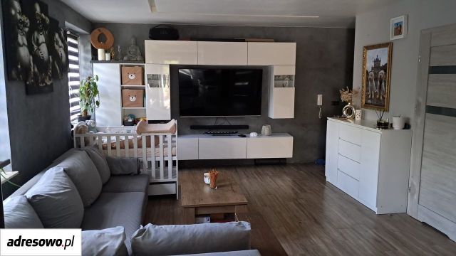Mieszkanie 2-pokojowe Czechowice-Dziedzice, ul. Stefana Żeromskiego. Zdjęcie 1