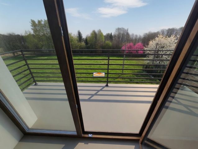 dom wolnostojący, 4 pokoje Rączna. Zdjęcie 13