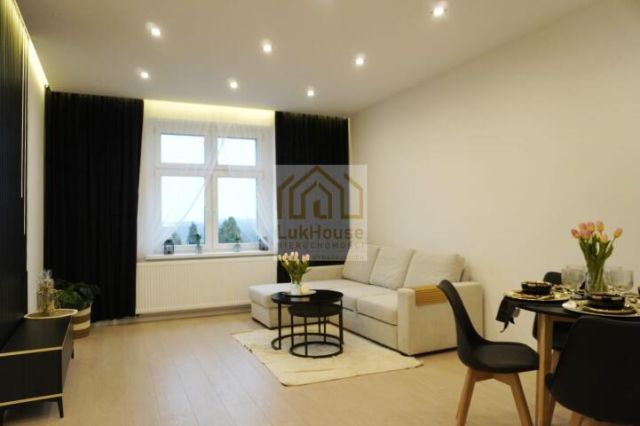 Mieszkanie 2-pokojowe Bytom, ul. Piotra Woźniaka. Zdjęcie 3