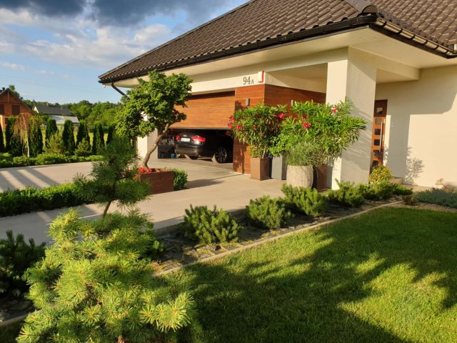 dom wolnostojący, 4 pokoje Brzeźnica, ul. Słoneczna. Zdjęcie 1