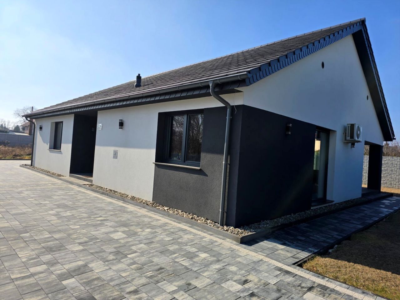 dom wolnostojący, 4 pokoje Oława, ul. Bażantowa. Zdjęcie 5