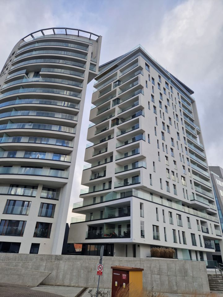 Mieszkanie 2-pokojowe Olsztyn Pojezierze, al. Aleja Marszałka Józefa Piłsudskiego. Zdjęcie 2