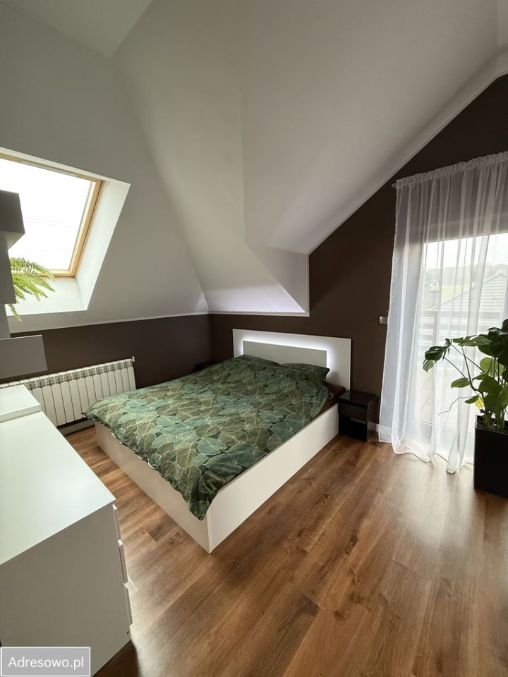 dom wolnostojący, 4 pokoje Rogów, ul. Wyzwolenia. Zdjęcie 9