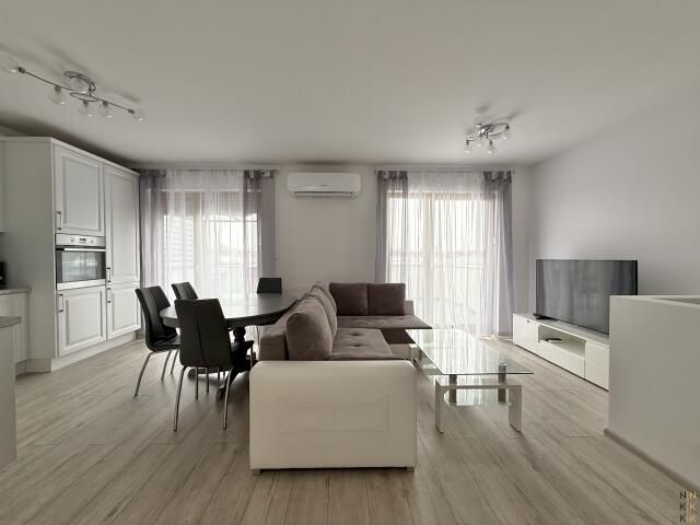 Mieszkanie 5-pokojowe Bielany Wrocławskie, ul. Błękitna. Zdjęcie 1