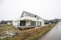 dom wolnostojący, 5 pokoi Zawada