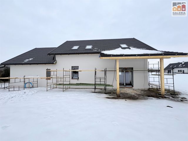 dom wolnostojący, 5 pokoi Czarna. Zdjęcie 3