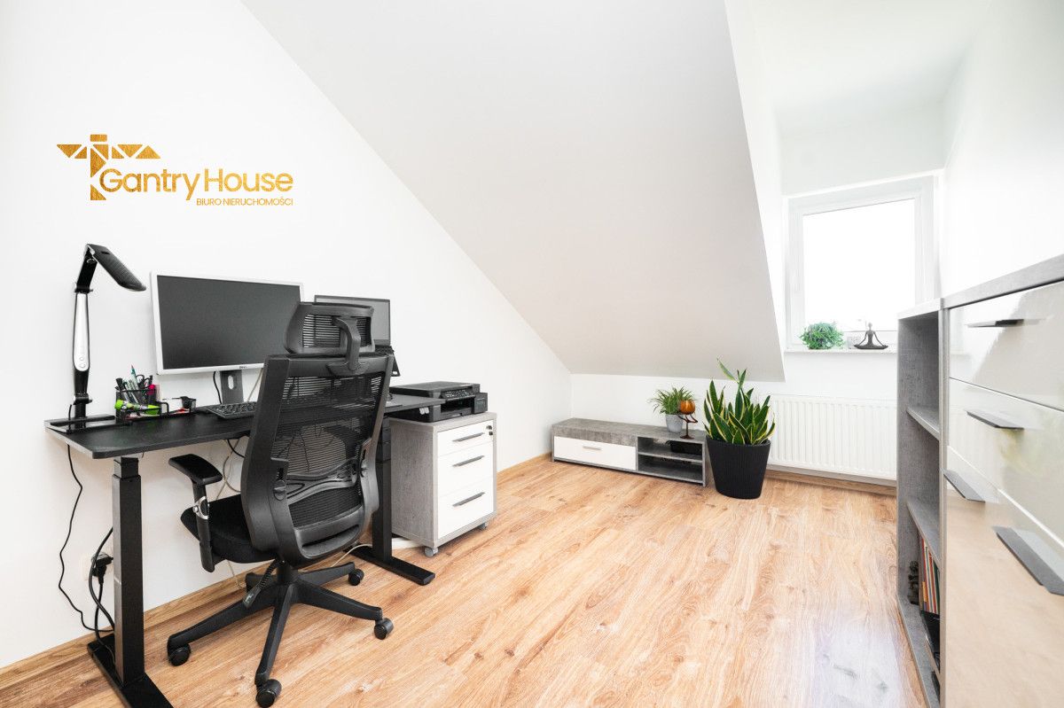 Mieszkanie 3-pokojowe Rumia, ul. Konstantego Ildefonsa Gałczyńskiego. Zdjęcie 9