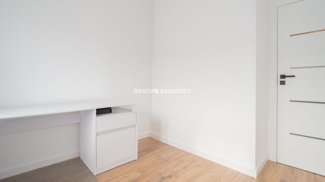 Mieszkanie 5-pokojowe Kraków Bieżanów, ul. Henryka i Karola Czeczów. Zdjęcie 23