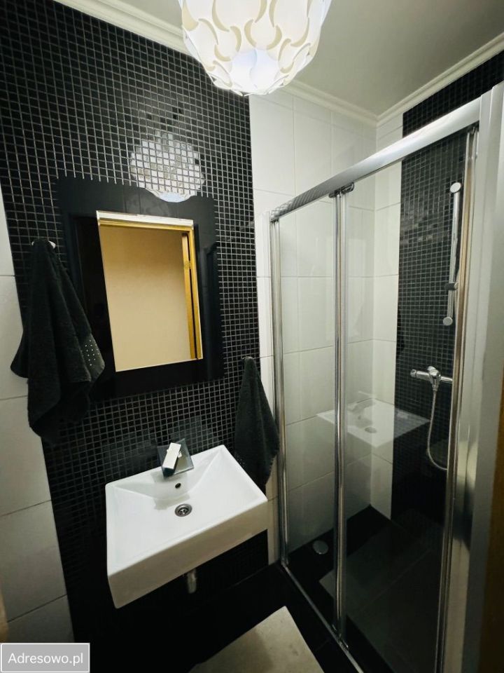 dom wolnostojący, 9 pokoi Żory. Zdjęcie 9