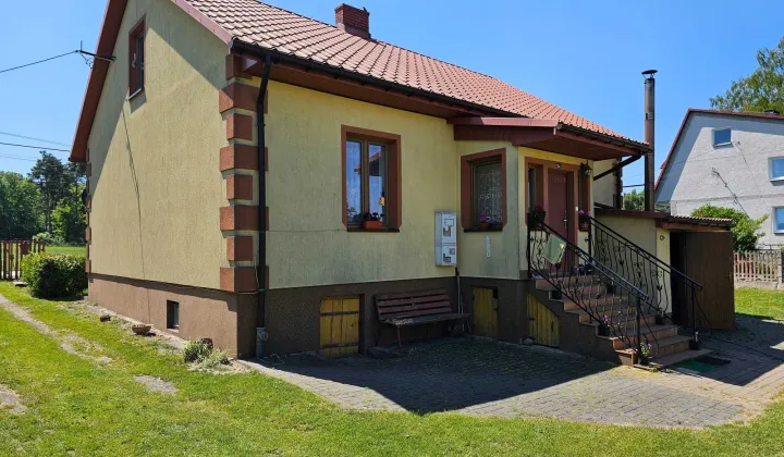 dom wolnostojący Mierzyn