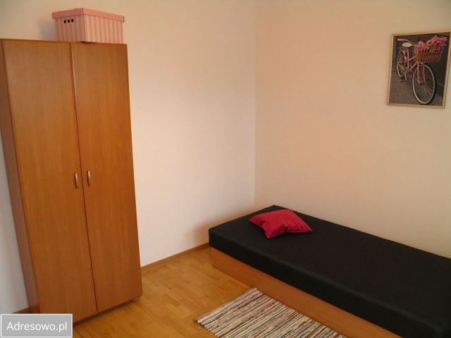 Pokój Warszawa Ursynów, al. Komisji Edukacji Narodowej. Zdjęcie 1