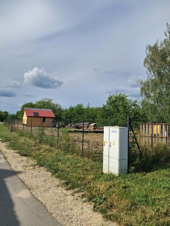 gospodarstwo Jędrzejów Dziadówki, ul. Akacjowa. Zdjęcie 3