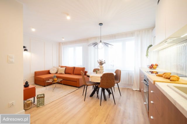 Mieszkanie 4-pokojowe Białystok Antoniuk, al. Solidarności. Zdjęcie 1