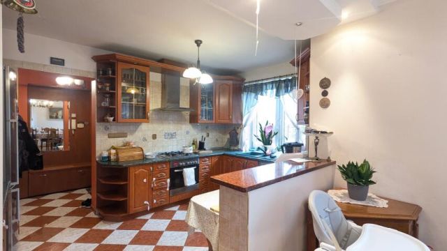 dom wolnostojący, 6 pokoi Złotokłos. Zdjęcie 14