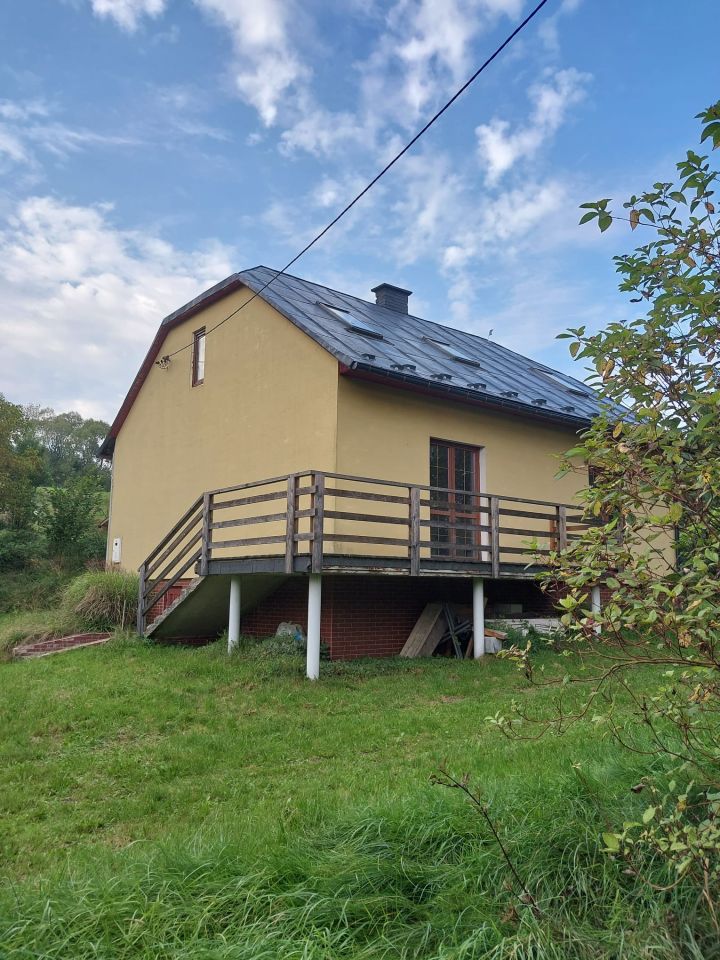 dom wolnostojący, 6 pokoi Ropienka. Zdjęcie 6