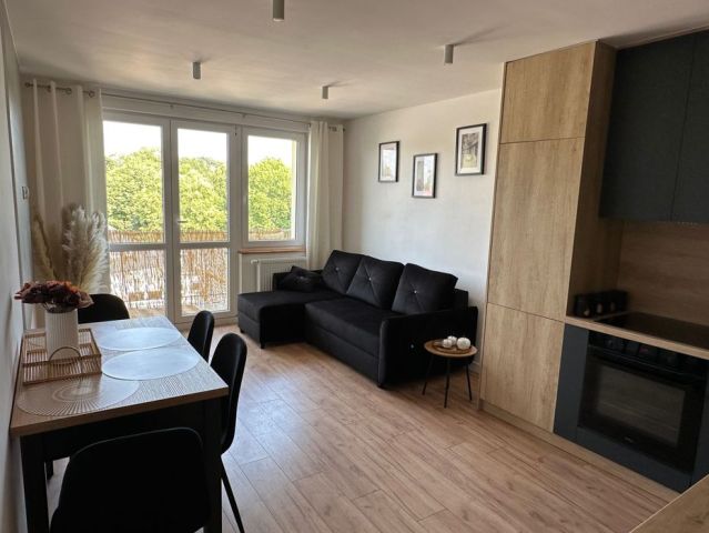 Mieszkanie 3-pokojowe Piotrków Trybunalski, ul. Franklina Roosevelta. Zdjęcie 1