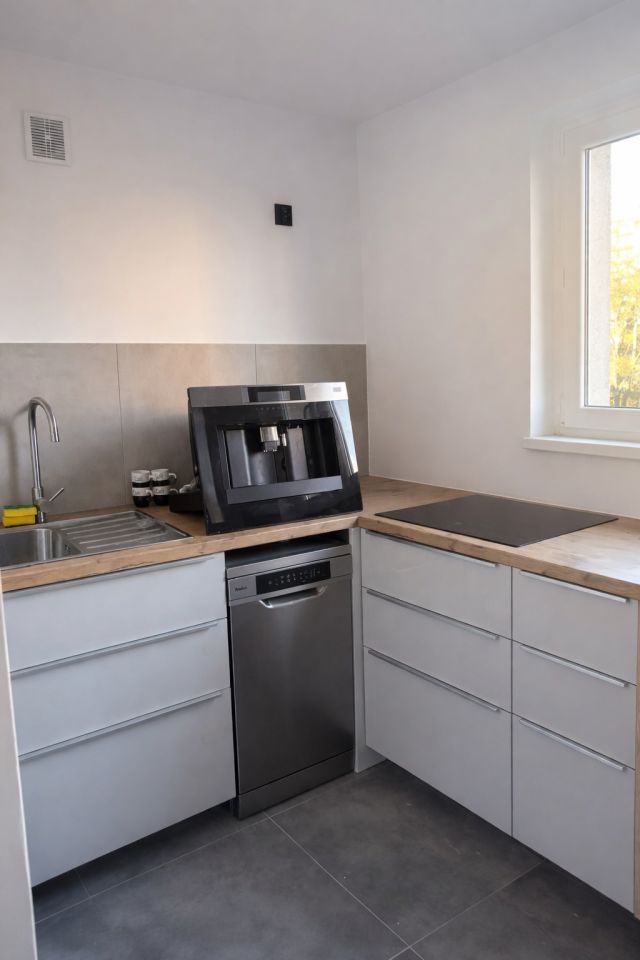 Mieszkanie 2-pokojowe Bydgoszcz Bielawy, ul. Marii Curie-Skłodowskiej. Zdjęcie 4