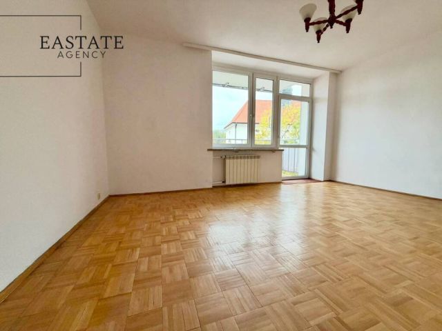 Mieszkanie 3-pokojowe Warszawa Śródmieście, ul. Niecała. Zdjęcie 2