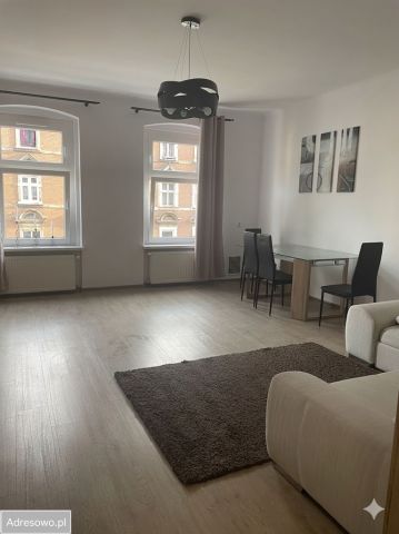 Mieszkanie 2-pokojowe Legnica. Zdjęcie 1