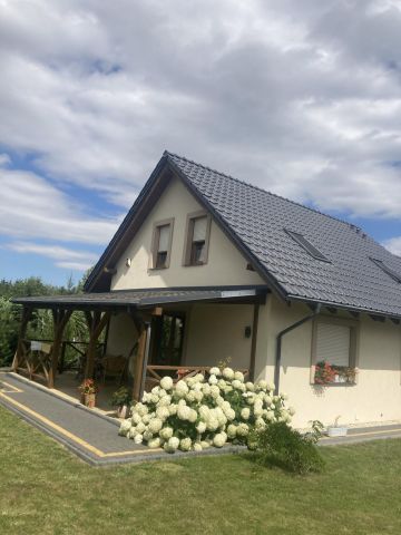 dom wolnostojący, 4 pokoje Lubiszewo Tczewskie, ul. Krótka. Zdjęcie 1