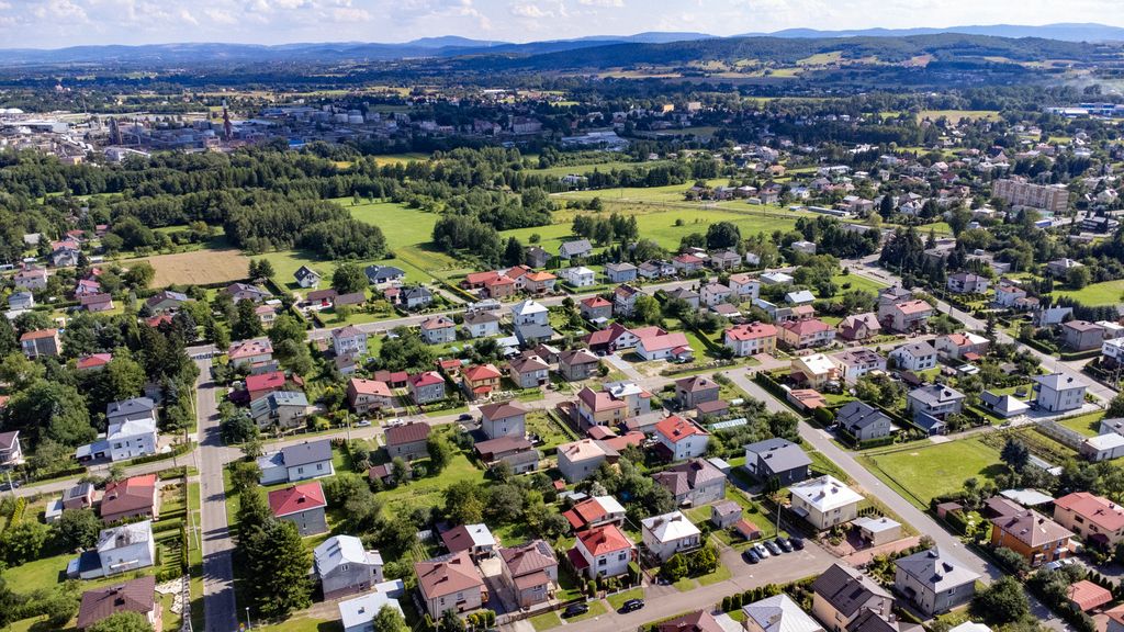 dom wolnostojący, 6 pokoi Jedlicze, ul. dr. Michała Drozdowicza. Zdjęcie 16