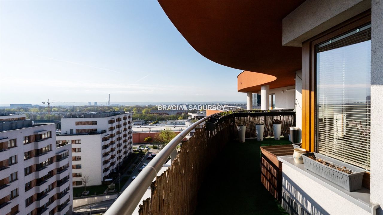 Mieszkanie 3-pokojowe Kraków Prądnik Czerwony, ul. Dobrego Pasterza. Zdjęcie 3