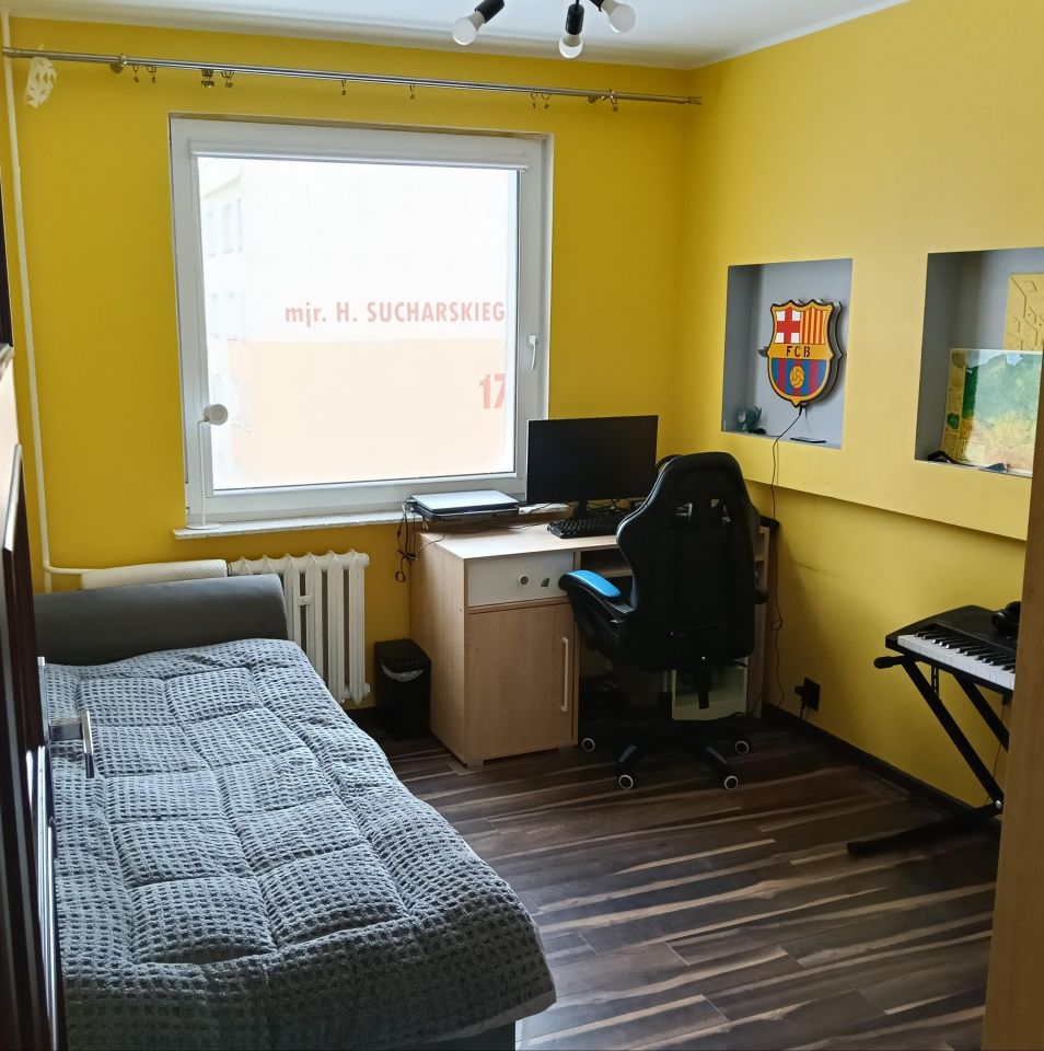 Mieszkanie 4-pokojowe Gdynia Obłuże, ul. mjr. Henryka Sucharskiego. Zdjęcie 8