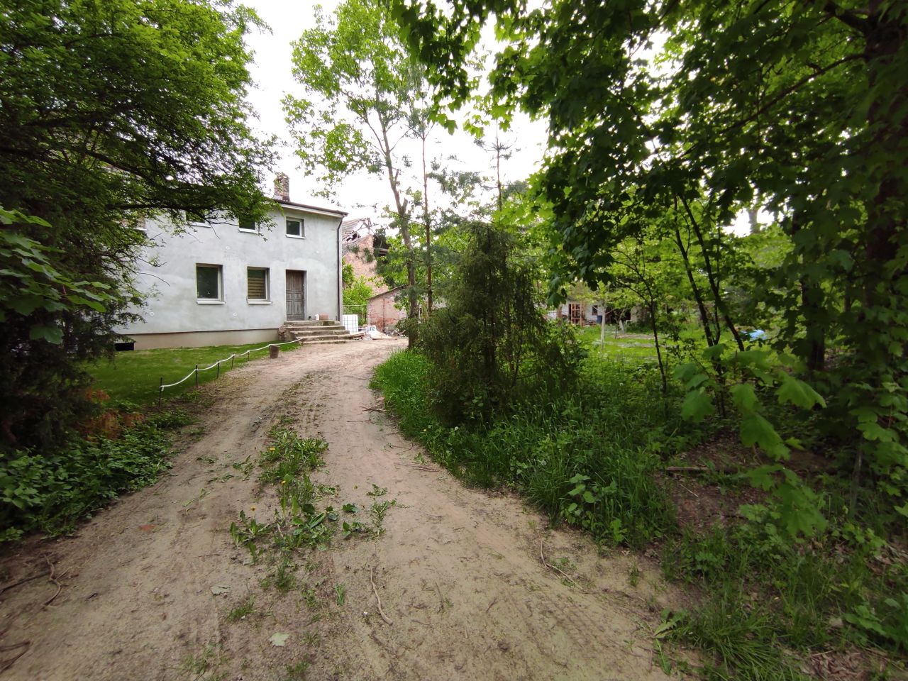 bliźniak, 3 pokoje Sulimierz. Zdjęcie 2