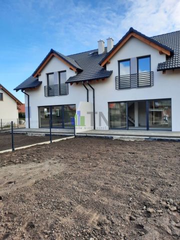 bliźniak, 5 pokoi Chrząstawa Wielka. Zdjęcie 15