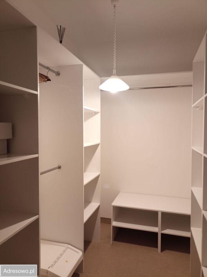 Mieszkanie 3-pokojowe Gdynia Śródmieście, ul. A. Hryniewickiego. Zdjęcie 2