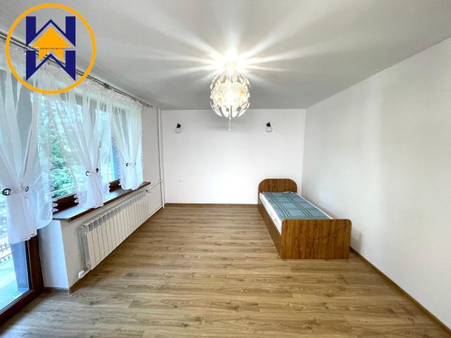 dom wolnostojący, 7 pokoi Donatkowice. Zdjęcie 9