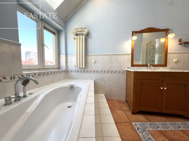 Mieszkanie 5-pokojowe Warszawa Praga-Południe, ul. Szkoły Orląt. Zdjęcie 12