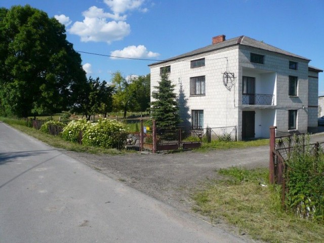 dom wolnostojący, 6 pokoi Rożdżałów-Kolonia. Zdjęcie 1