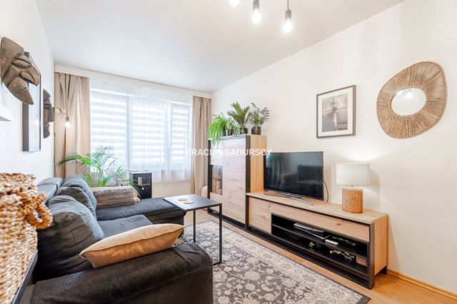 Mieszkanie 2-pokojowe Kraków Bieńczyce, os. Kazimierzowskie. Zdjęcie 2