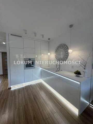 Mieszkanie 3-pokojowe Jastrzębie-Zdrój, ul. Jasna. Zdjęcie 4