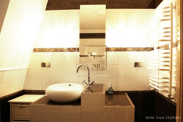 dom wolnostojący, 3 pokoje Nawiady. Zdjęcie 5