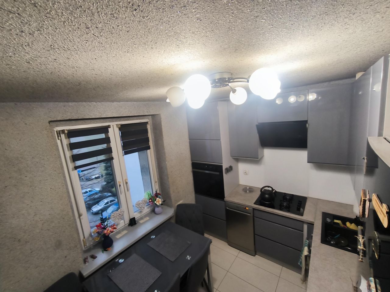 Mieszkanie 3-pokojowe Bytom Karb, ul. Konstytucji. Zdjęcie 2