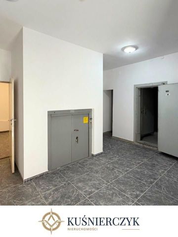 Lokal Krosno, ul. Ignacego Łukasiewicza. Zdjęcie 6