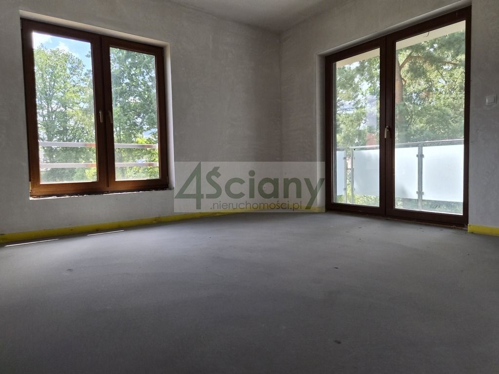 bliźniak, 6 pokoi Hipolitów. Zdjęcie 6