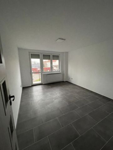 Mieszkanie 2-pokojowe Słubice, pl. Przyjaźni. Zdjęcie 1