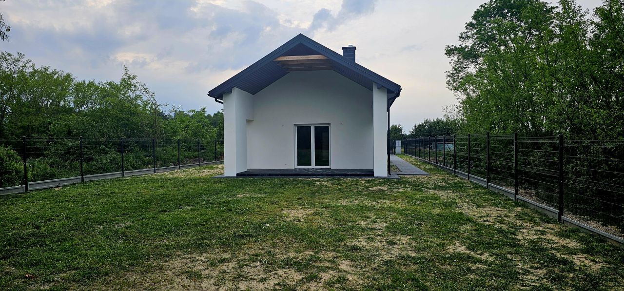 dom wolnostojący, 4 pokoje Podgać