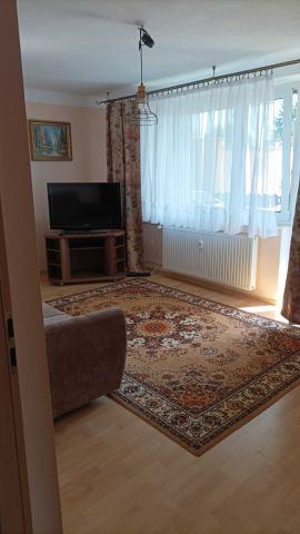 Mieszkanie 3-pokojowe Jabłoń, ul. Augusta Zamoyskiego. Zdjęcie 1